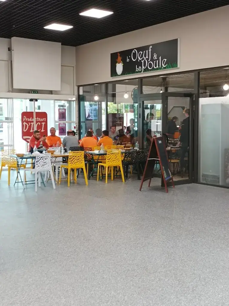 Nathalie Perrais_L'Œuf et la poule_Beaupréau-en-Mauges_review