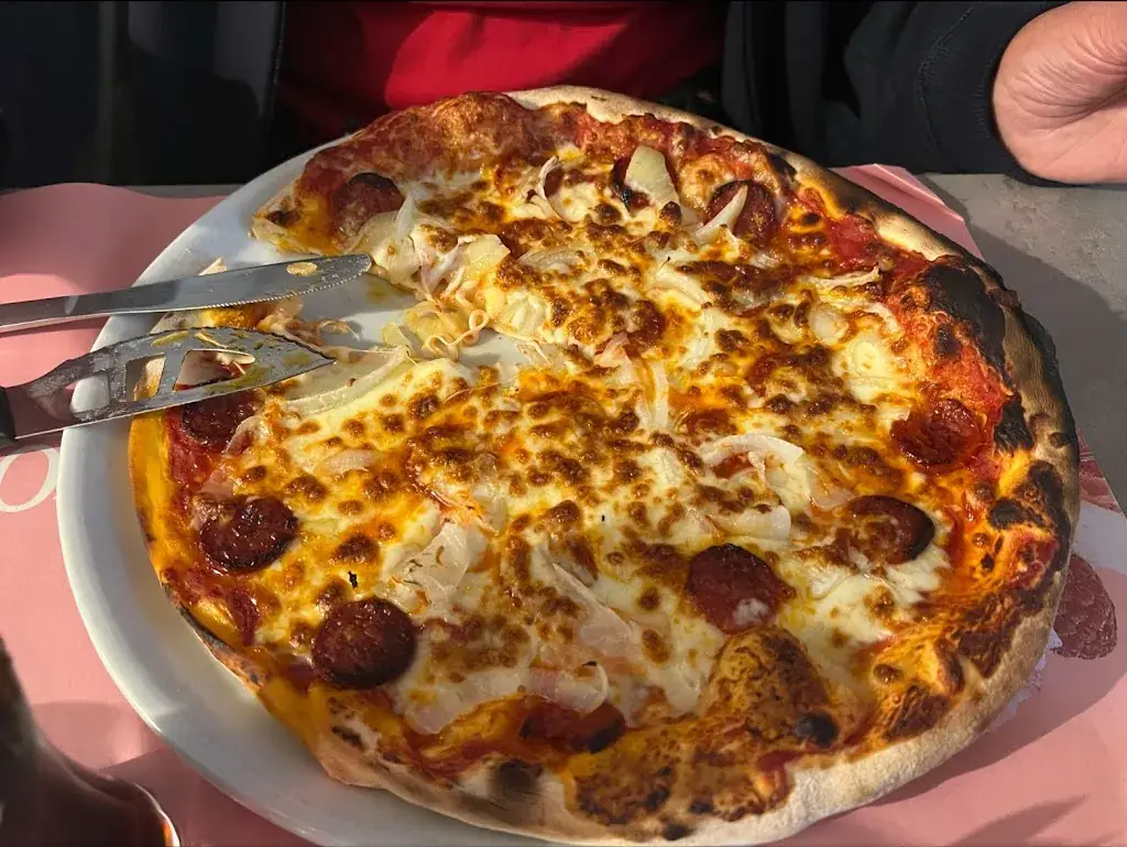 Glynn_Aux Mille Pizzas_Beaumont-sur-Sarthe_review