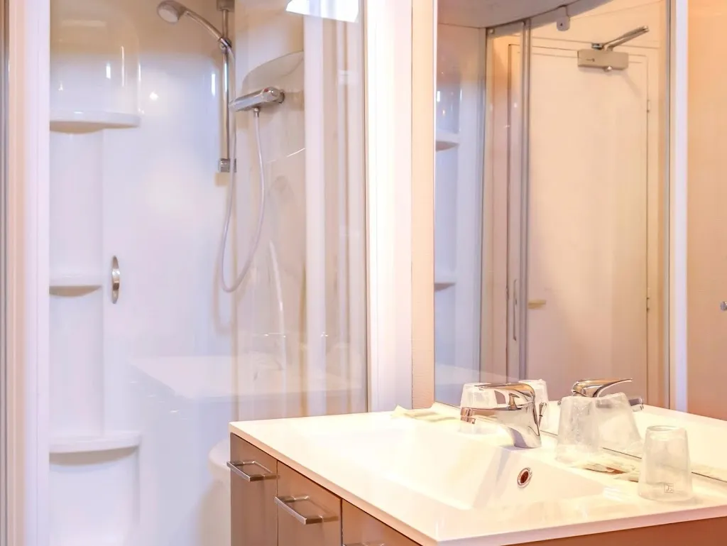 Logis Hôtel de la Barque_Beaumont-sur-Sarthe_slider_image_2