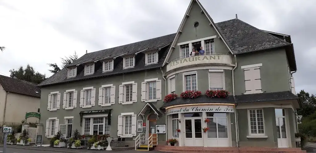 Matthew Lawrence_The Small Vivoin_Vivoin_review