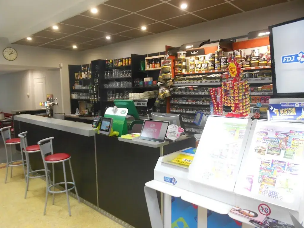 Le café des arts beaumont sur sarthe restaurant in Beaumont-sur-Sarthe