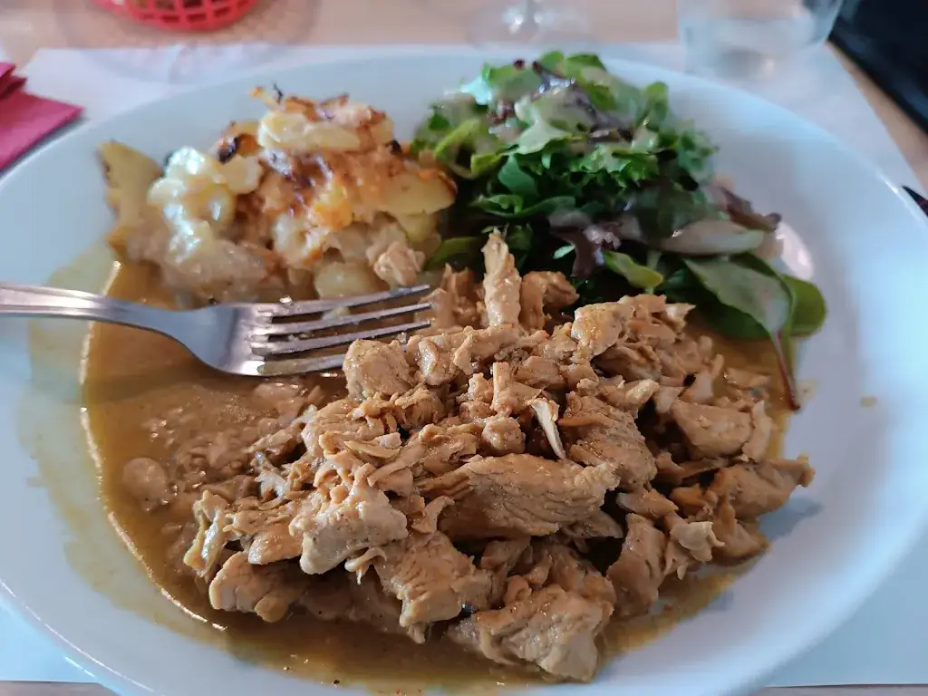 Ar D_La Pau's Café_Maresché_review