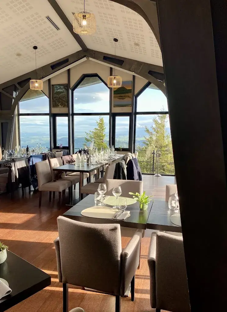 Le Resto d'Epicure_Orcines_slider_image_1