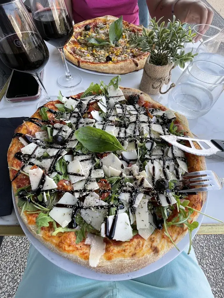 Coraline Chl_DON VINCENZO_Bellevigny_review