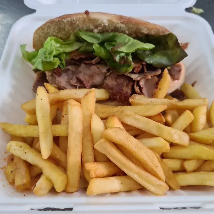 Place Des Affamés_Bellevigny_slider_image_2