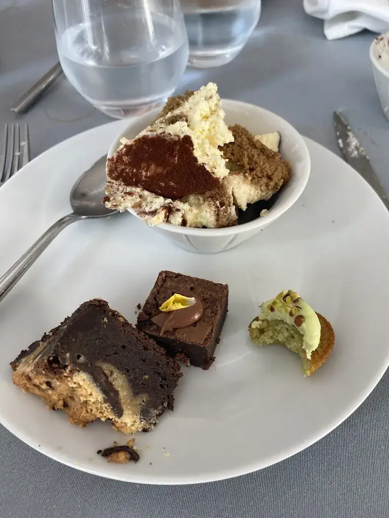 Céline_La Flèche d'Argent_Royat_review