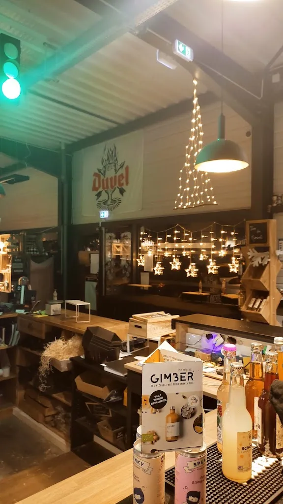 La CAV'_Bécon-les-Granits_slider_image_3