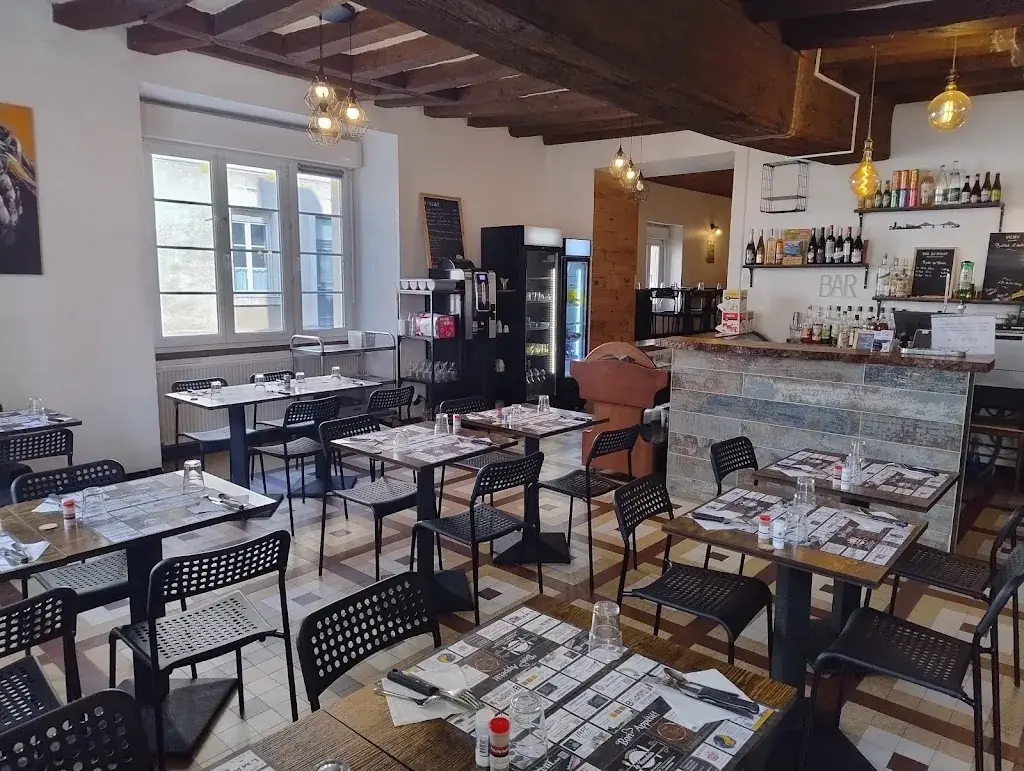 Chez Jojo et Sarah - Restaurant La Corvette_Loireauxence_slider_image_3