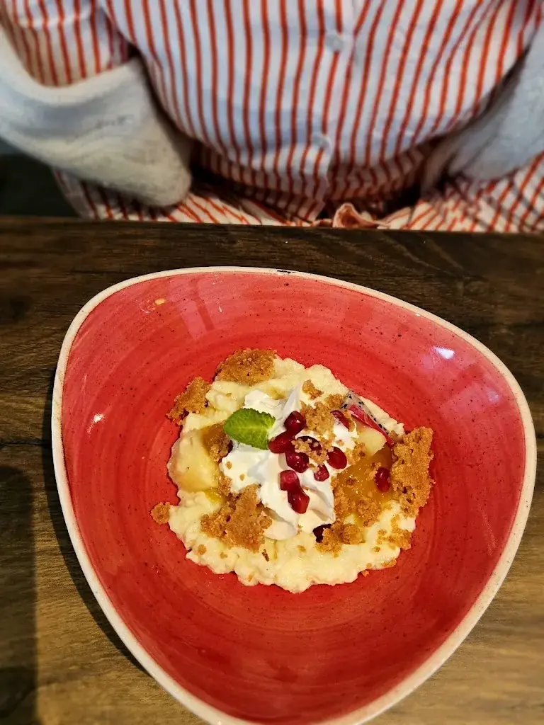 yann desire_Restaurant 