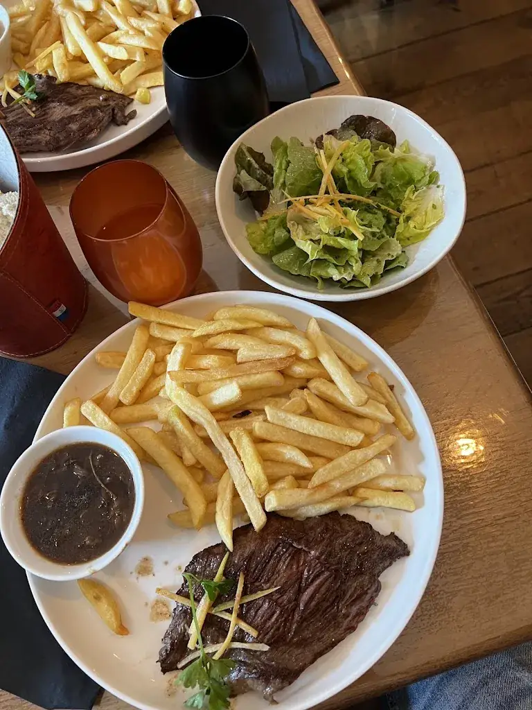 Sergey “Sergey.real”_L'Estaminet_Pontchâteau_review