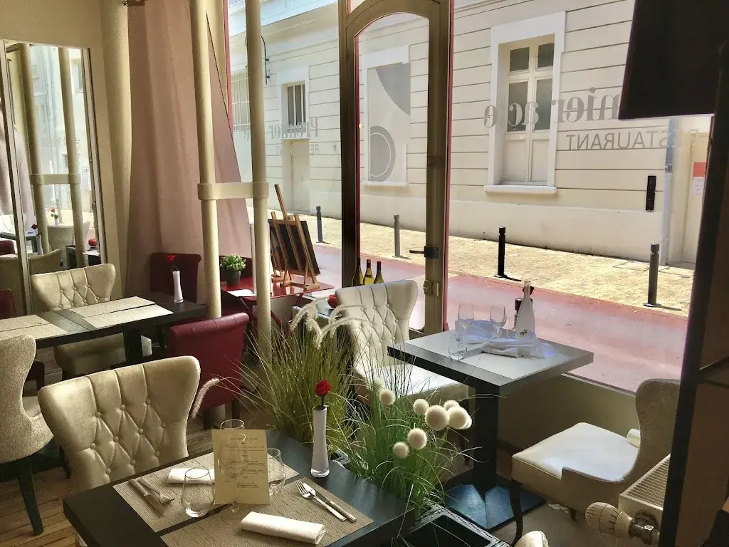 Brian Gibbs_Premier acte restaurant_Villefranche-sur-Saône_recensione