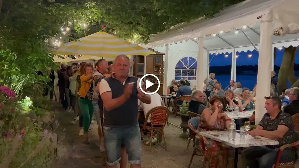 La Guinguette à Jojo_Saint-Saturnin-sur-Loire_slider_image_2