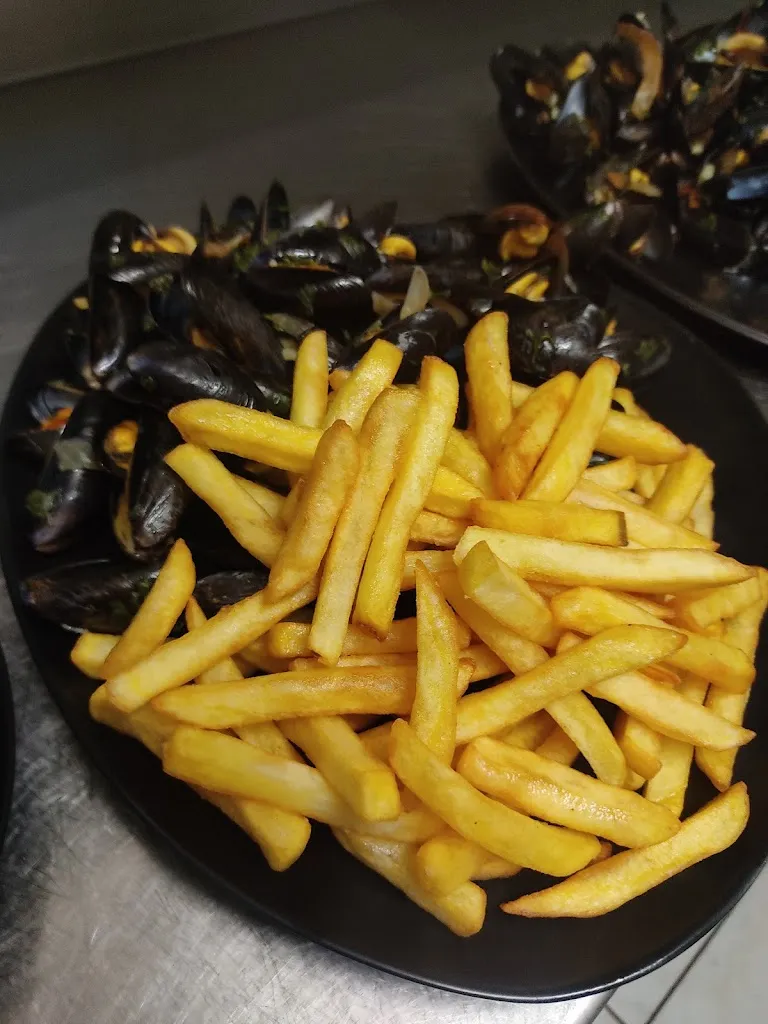 Brasserie chez Sophie_Aubance_slider_image_2