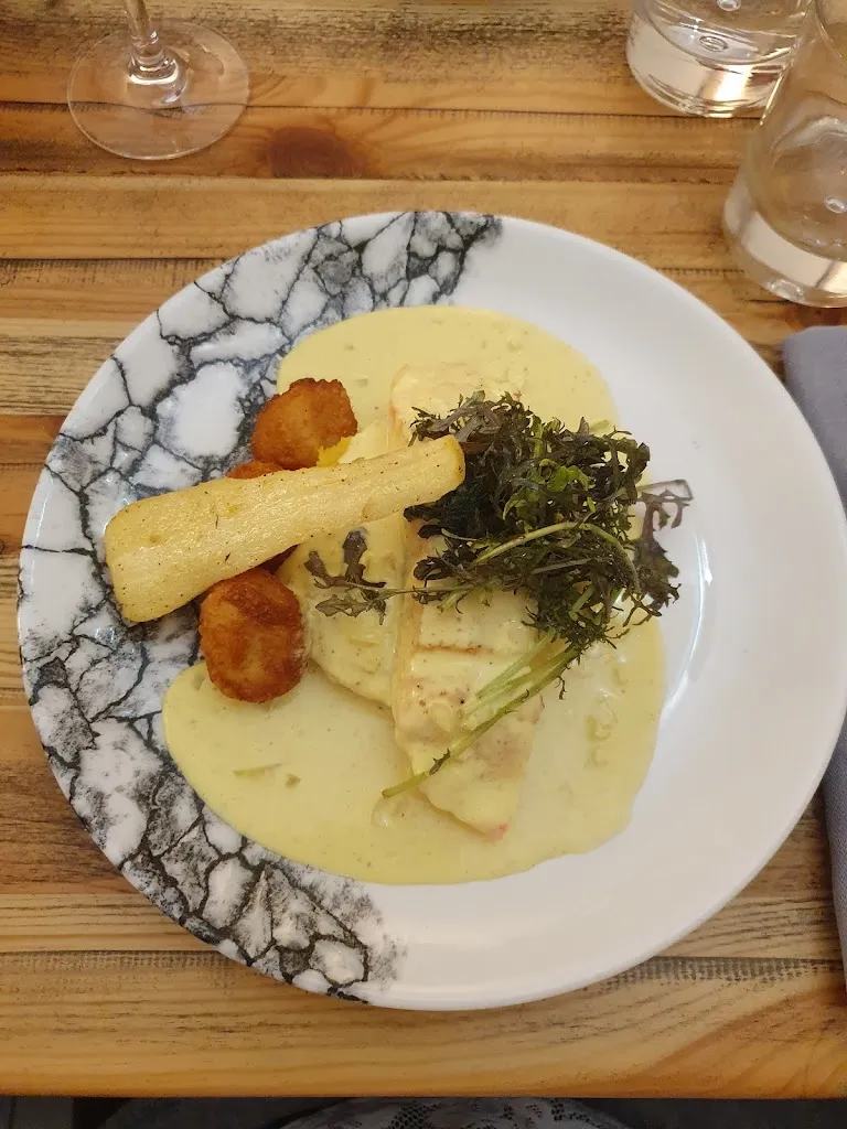 Caroline Besnier_Les 4 Saisons_Bonnétable_review