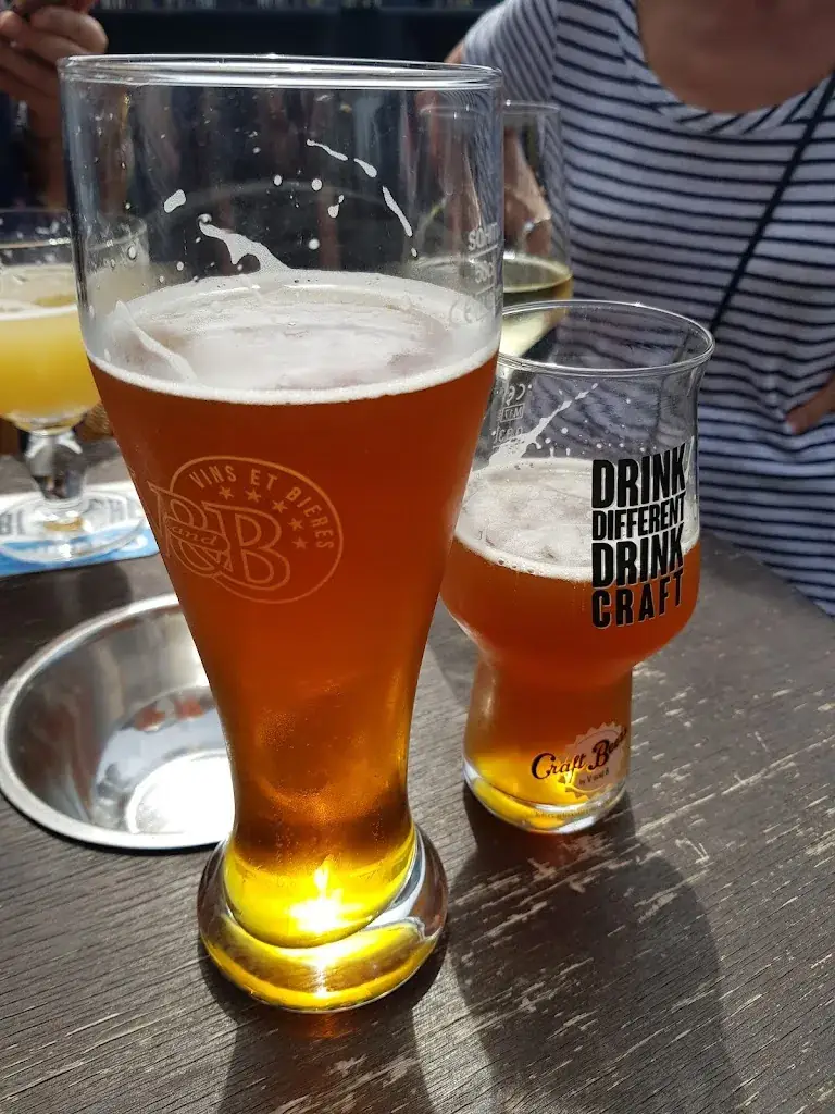 Bill Tapp_V and B Bonchamp_Bonchamp-lès-Laval_review