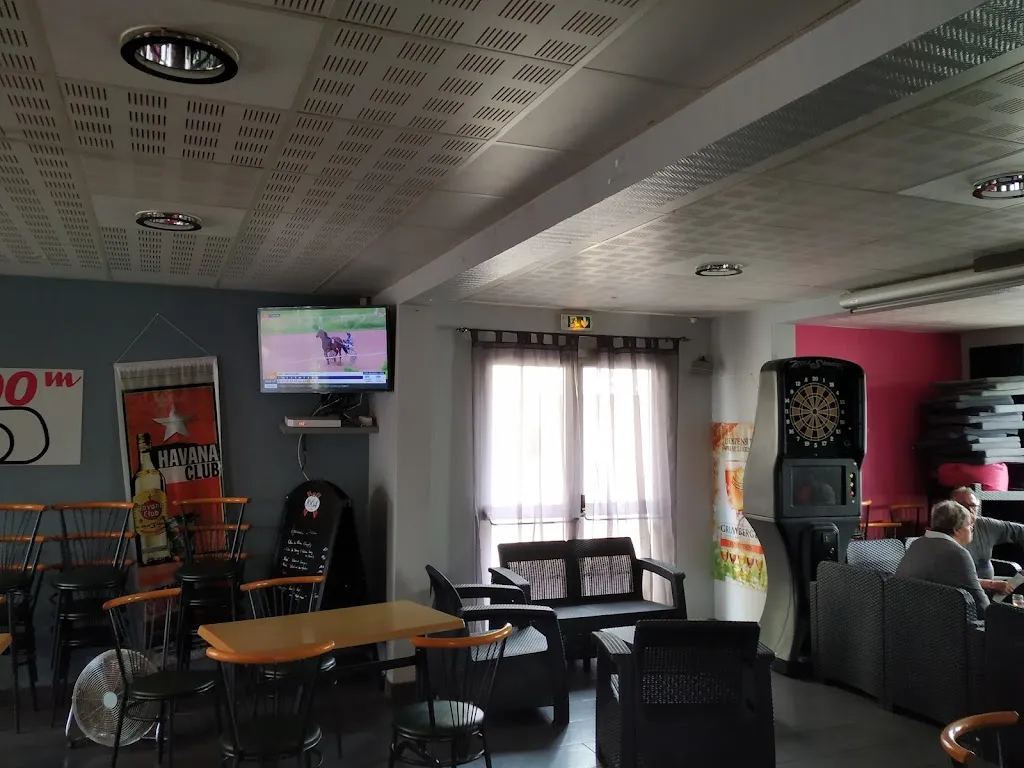 Le 2700m Bar PMU_Bonchamp-lès-Laval_slider_image_3