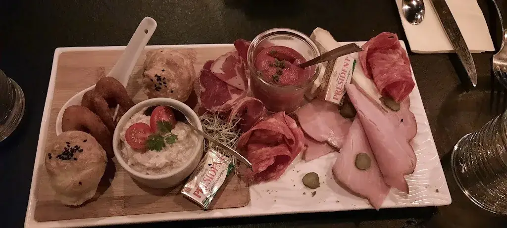 Menu_Les 3 petits cochon's_Laval_immagine_9