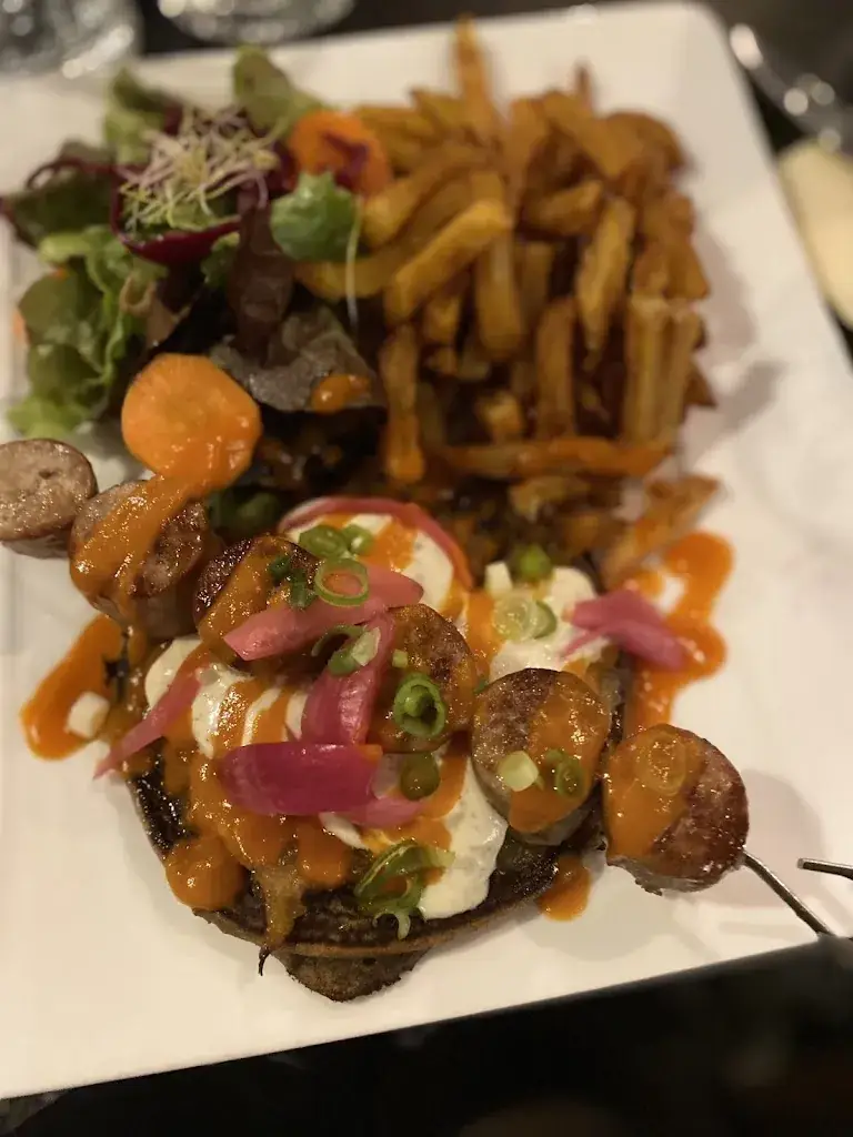 Keren_Les 3 petits cochon's_Laval_recensione