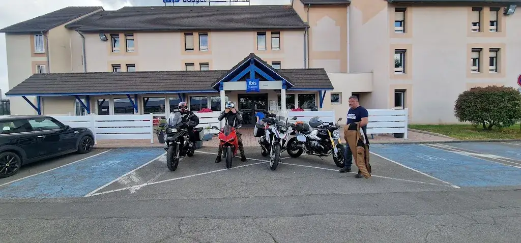 octavio santos _ibis budget Laval_Bonchamp-lès-Laval_review