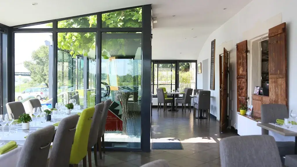 Auberge de Chanteclair restaurant in Bouchemaine