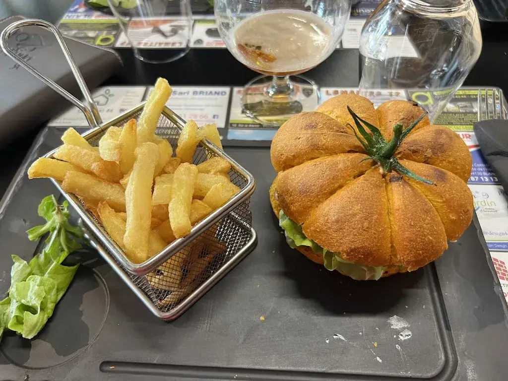 QG_Blain_slider_image_2