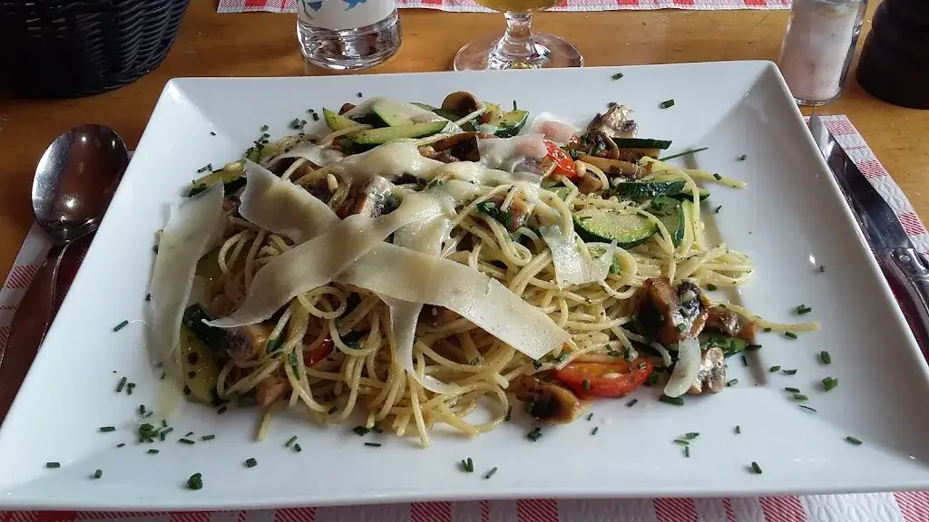 Restaurant des Pléiades_Blonay_slider_image_3