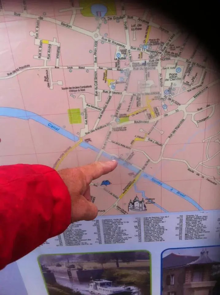 chronic bionic_Restaurant Le Surcouf_Blain_review