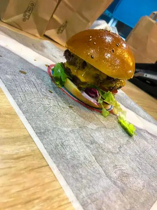 Don'tStarve Blain Burgers frais et Maison restaurant in Blain