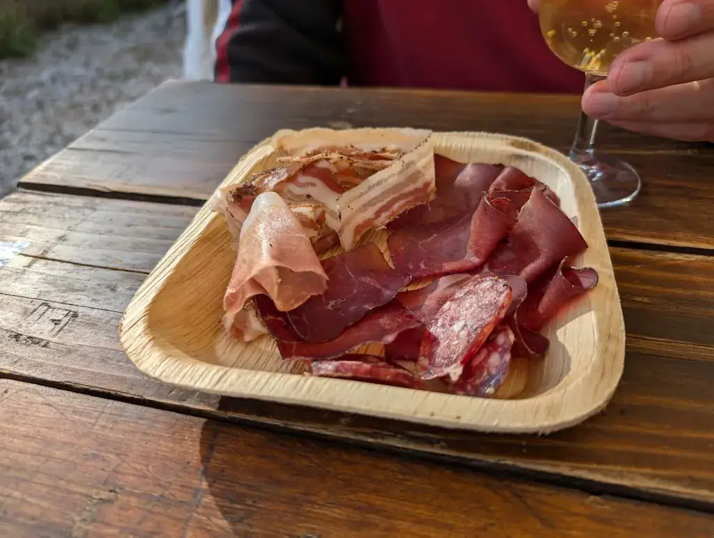 Raclett'house Chez Eddy_Bruson_slider_image_3