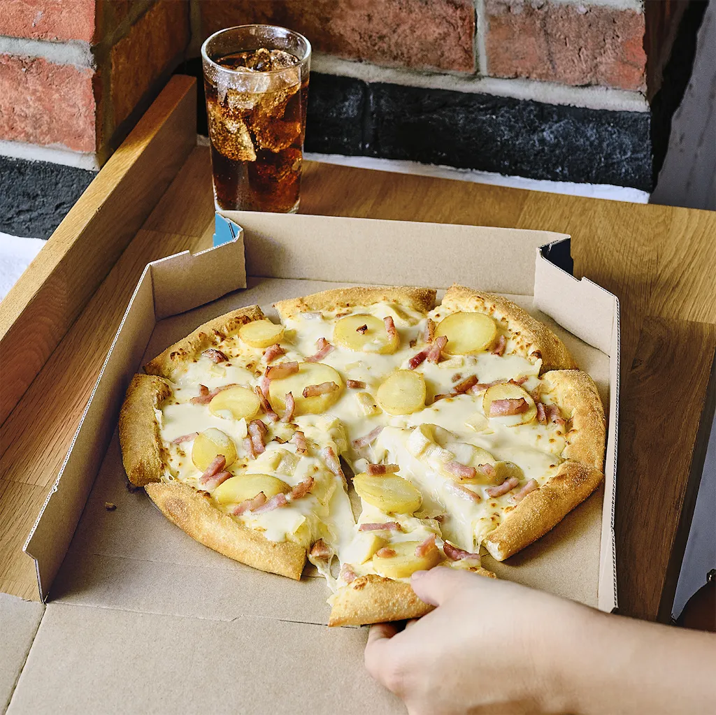 Domino's Pizza Blain_Blain_slider_image_2