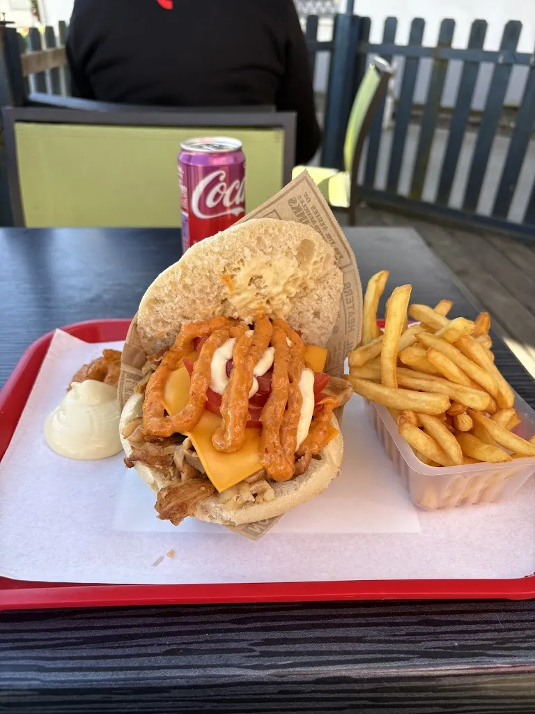 m'baye diawara_KEBAB BLAIN YASMINE FOOD_Blain_review