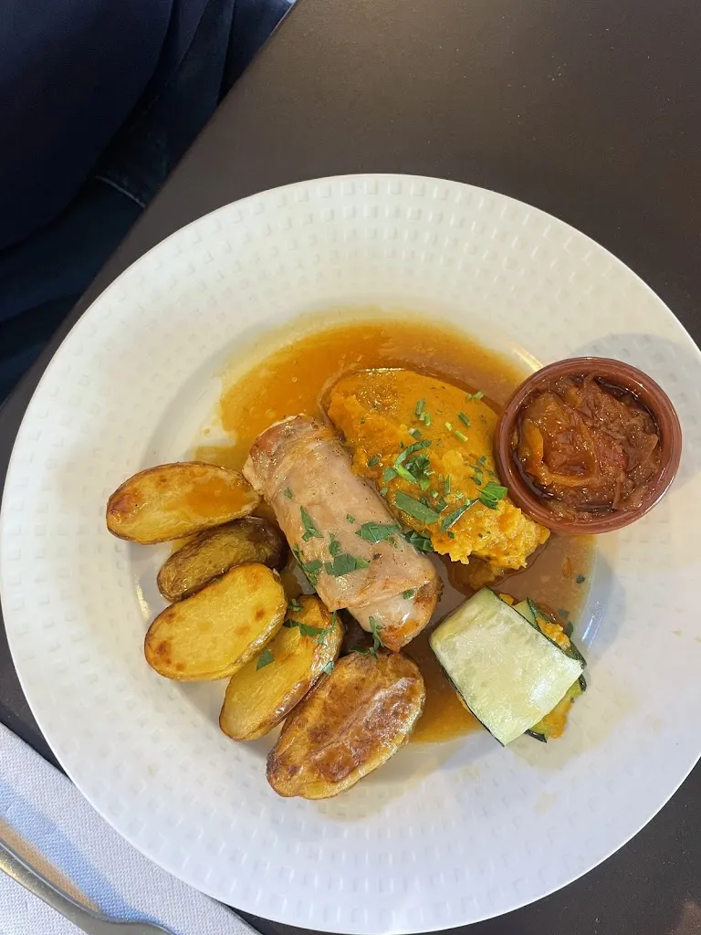 Violette Detoisien_Du Coq à L'Ane_Bouguenais_avis