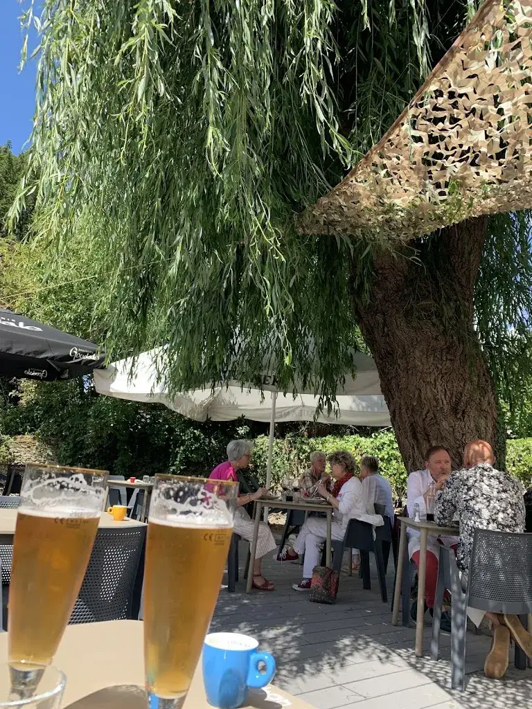 pouvreau anne_Les Petits Carreaux_Saint-Léger-les-Vignes_review