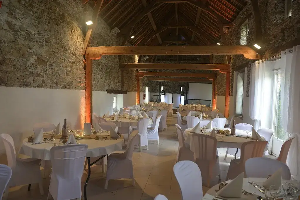 Marine Gagneron_Castle Sénaigerie - Bouaye_Bouaye_avis