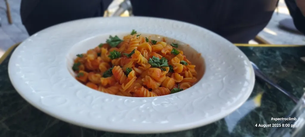 Sohail Basharit_Frenzi Restaurant - Montaigu_Montaigu-Vendée_review