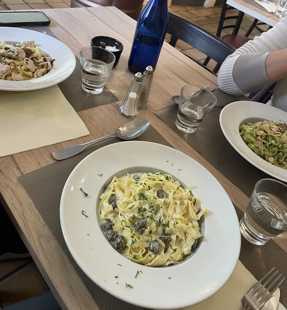 Emma T_Restaurant 5 Bis_Montaigu_review