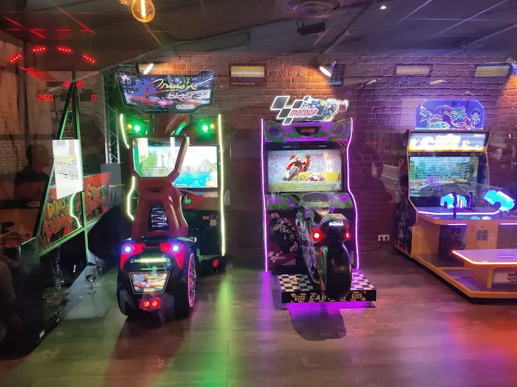 Henri DUCOIN_L'Urbex_Montaigu-Vendée_review