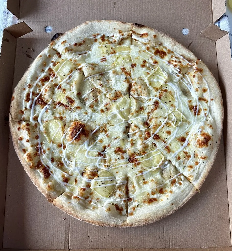 Bella pizza_Montaigu_slider_image_2