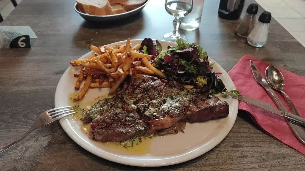 alan le lay_La Getiere_Montaigu-Vendée_review