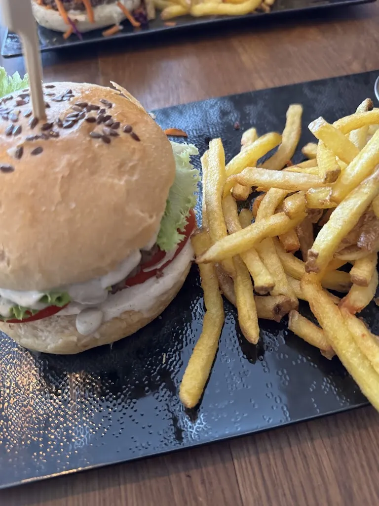 Raki_Les Burgers du Bocage_Montaigu-Vendée_review