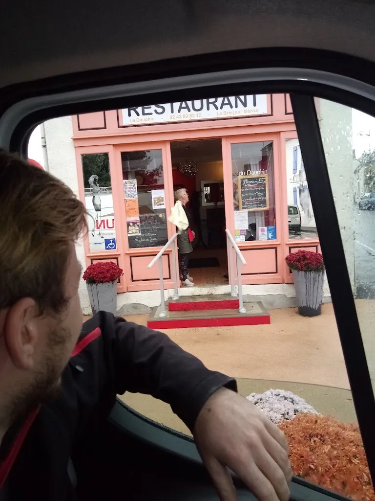 Bruno Garnier_Le Dauphin_Breil-sur-Mérize_review