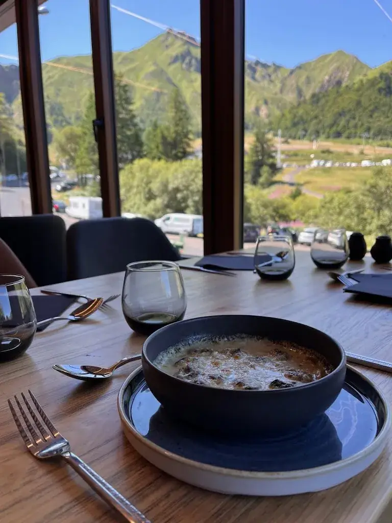 Restaurant La Table de l'Ours Mont Dore_Mont-Dore_slider_image_2