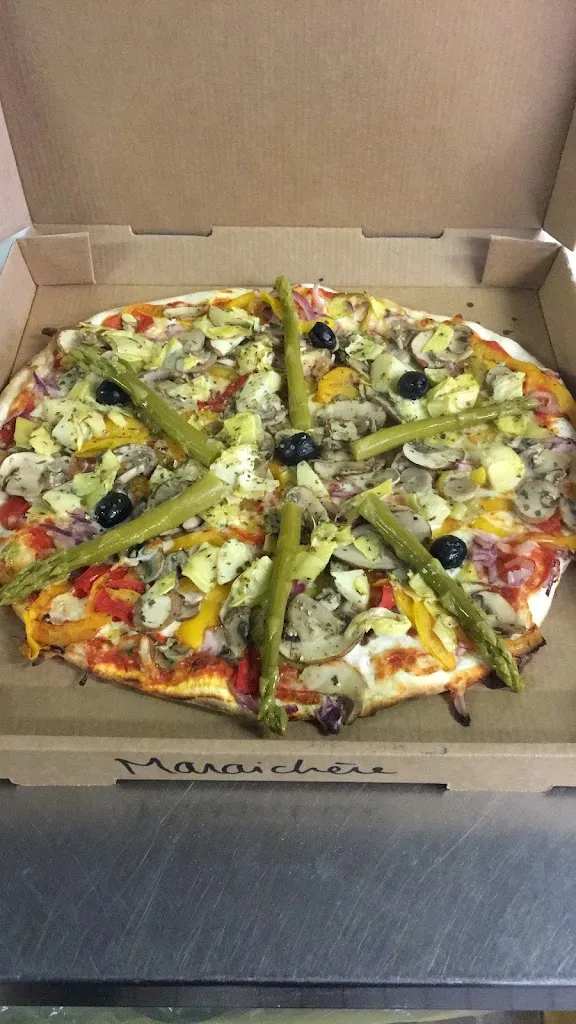 Le Zinc_Boussay_slider_image_2