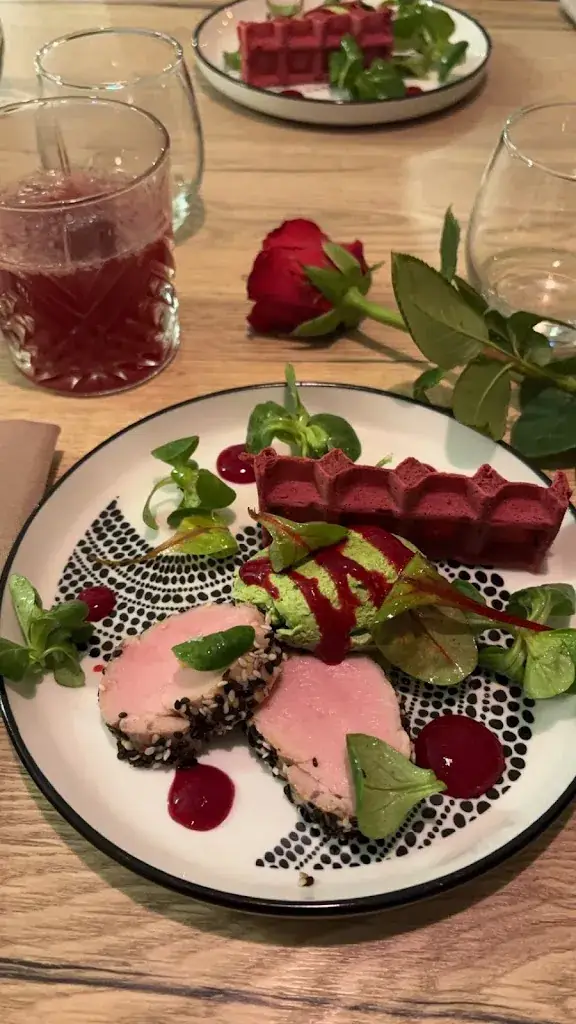 Manon Krb_La MEB_Bouguenais_review