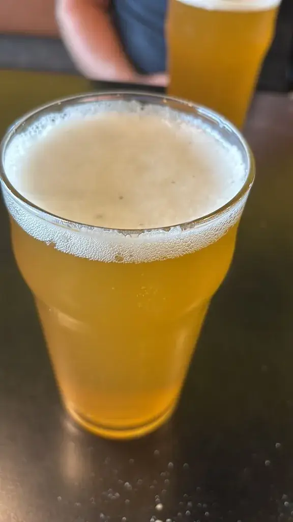 Clément MORANZONI_Les Brassés_Bouguenais_review