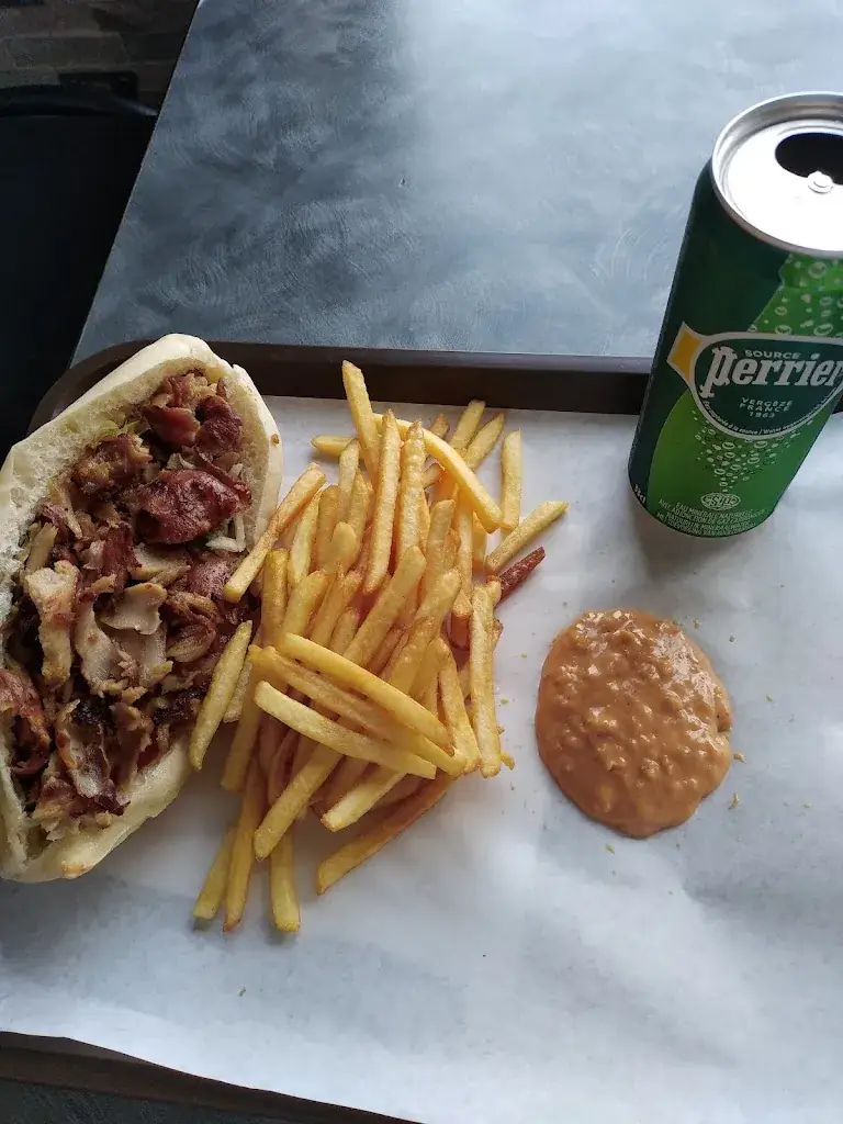 Gabor Zoldi_Istanbul kebab_Bouguenais_review