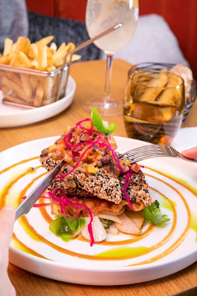 Le poussin rouge_Rezé_slider_image_3