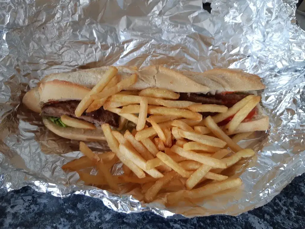 Hotellerie Kaline_HALL 62_Bouguenais_review