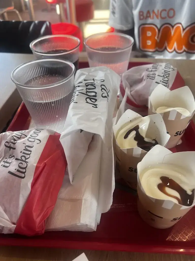 Faysal Soumail_KFC Nantes Bouguenais_Bouguenais_review