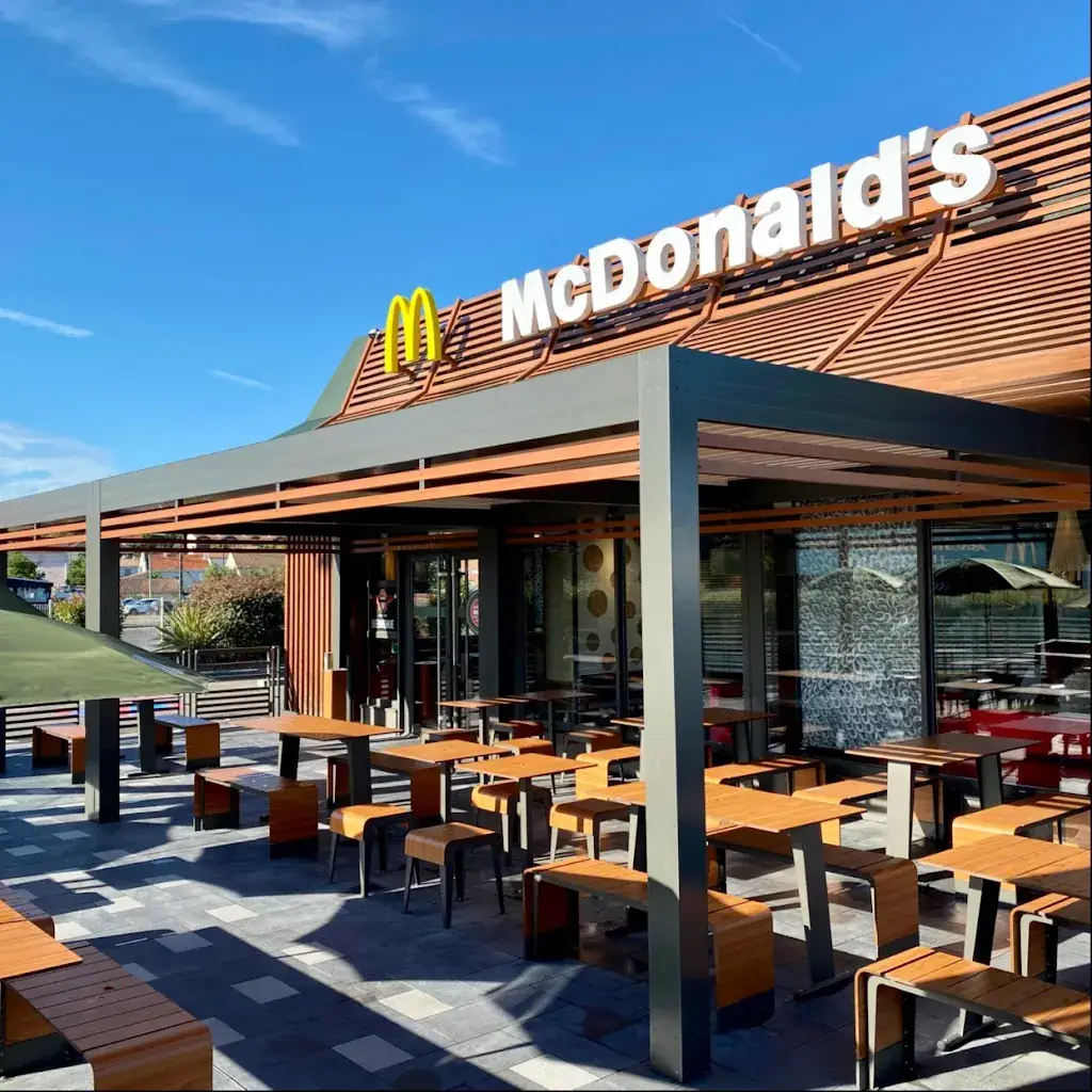 McDonald's restaurant in Bouguenais